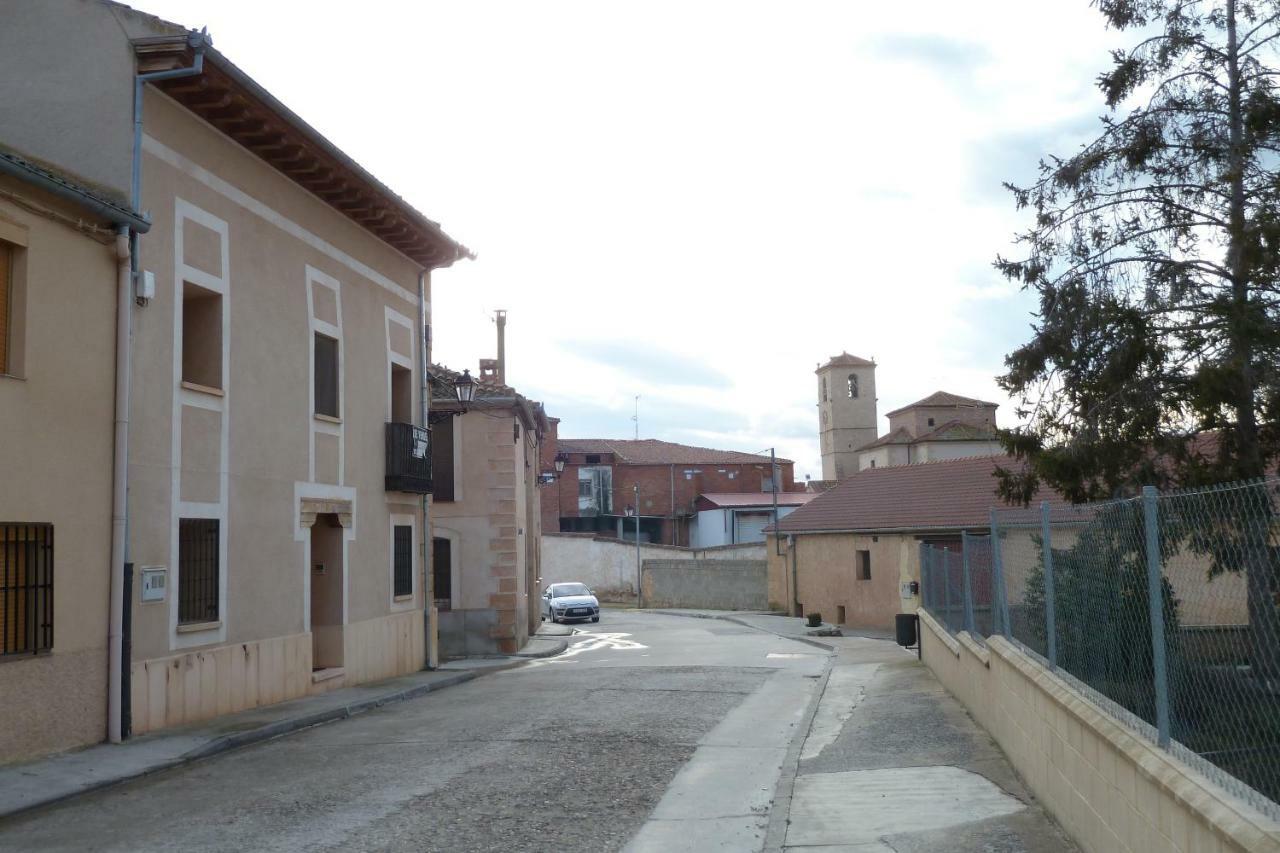 Bernuy de Porreros La Casa De Bernuy 게스트하우스 외부 사진