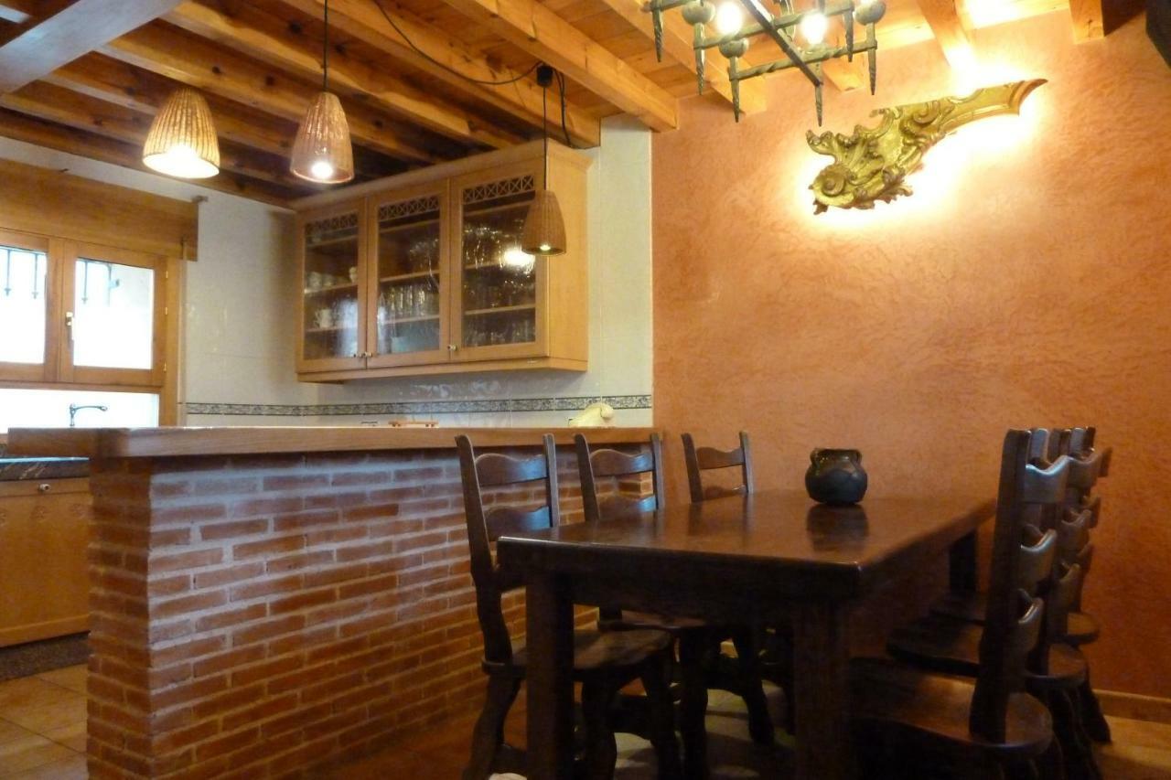 Bernuy de Porreros La Casa De Bernuy 게스트하우스 외부 사진